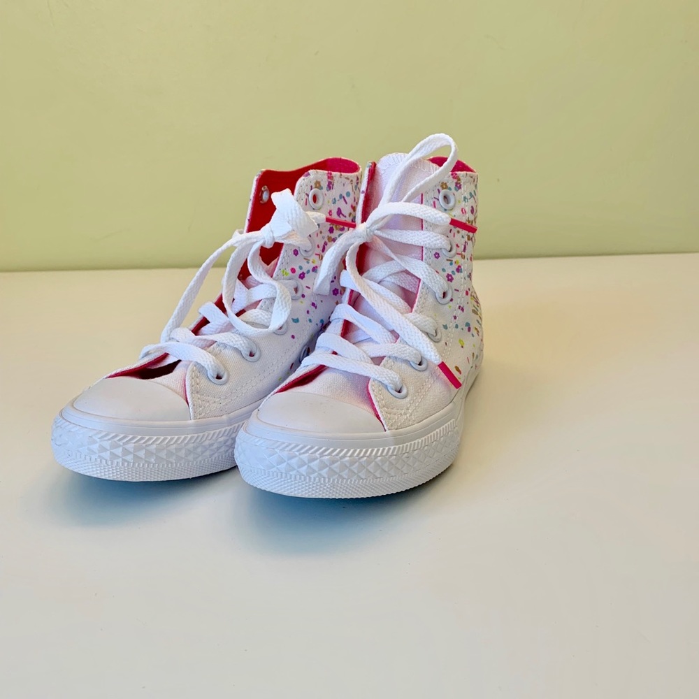 All star convers girls size 1 - never used